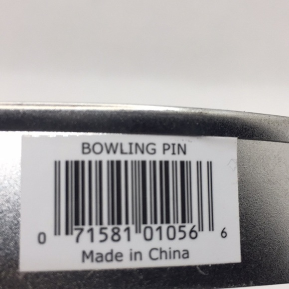 Bundle of 4 Bowling Pin Shaped Cookie Cutters - Picture 3 of 7